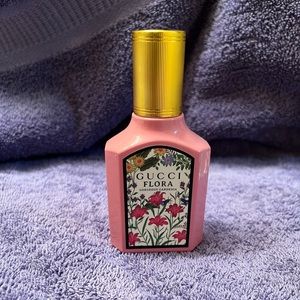 gucci flora perfume